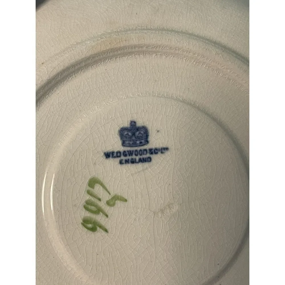 Wedgwood England 22 Piece Set Ivory Flower Dinner/Dessert Plates,‎ Tea Set